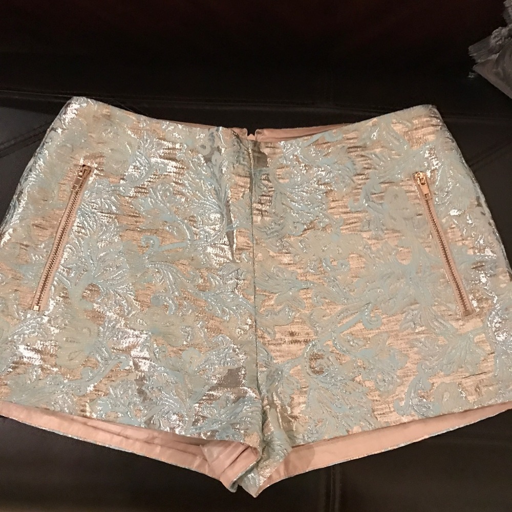 Forever 21 Los Angeles silver metallic shorts